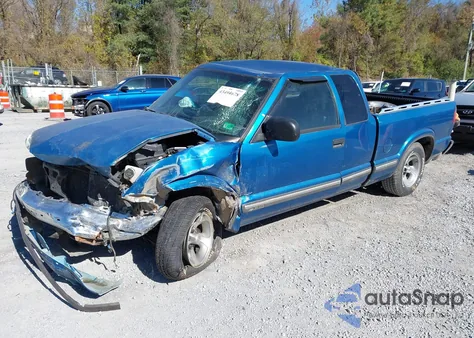 2001 Chevrolet S-10 Ls z USA, uszkodzony, nr VIN 1GCCS19W318128109